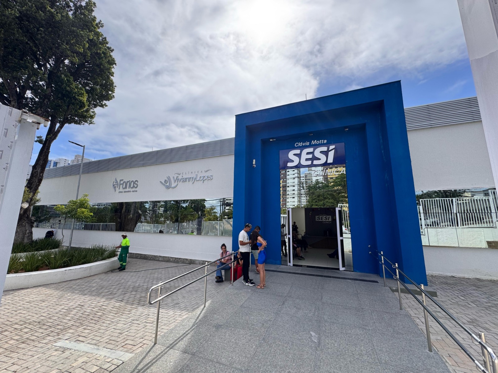 Fachada da SESI Clínica Natal